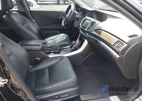 2017 Honda Accord Touring V6 from USA, damaged, VIN 1HGCR3F92HA005007